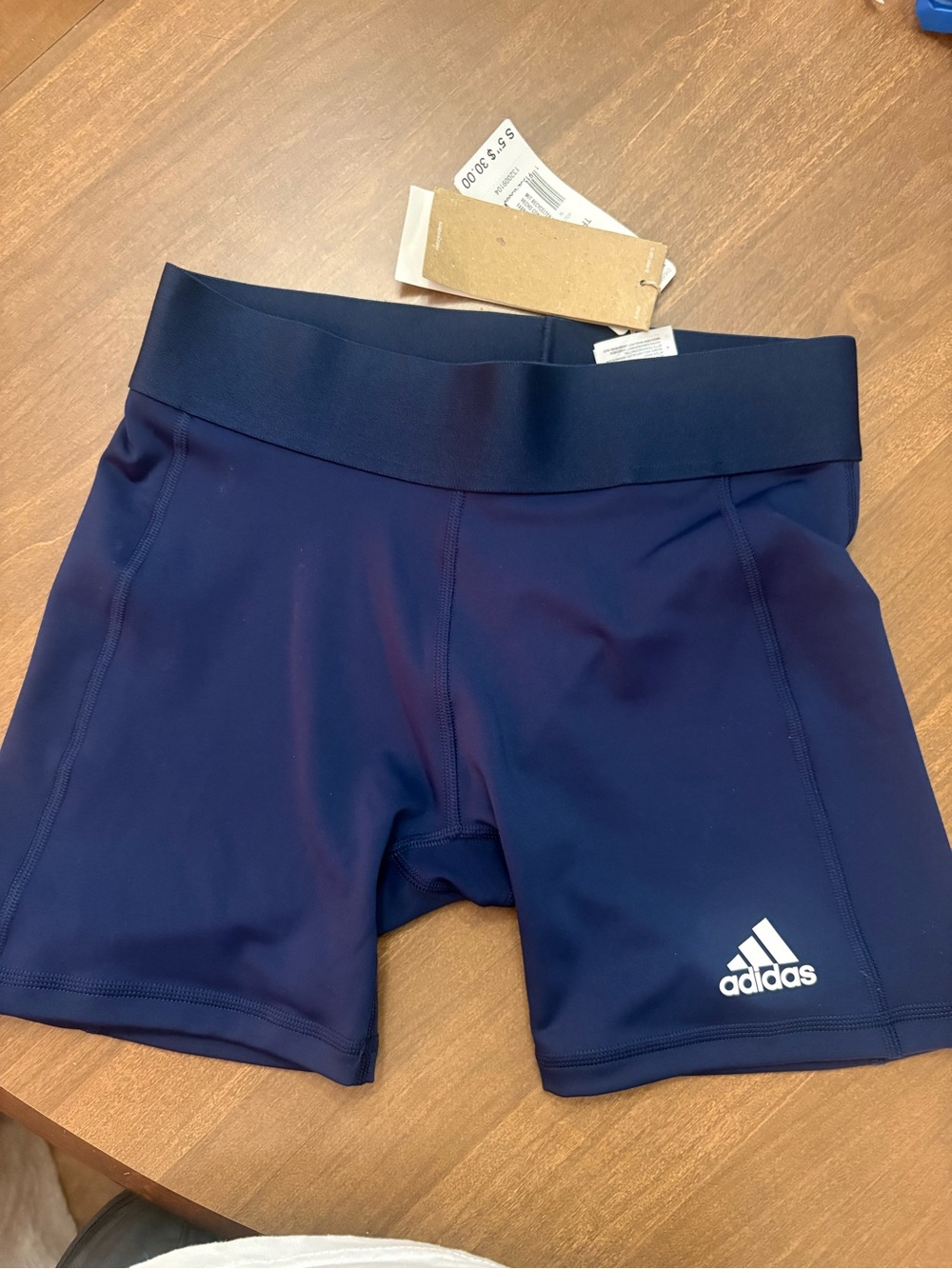 Adidas Women’s Shorts Size Small